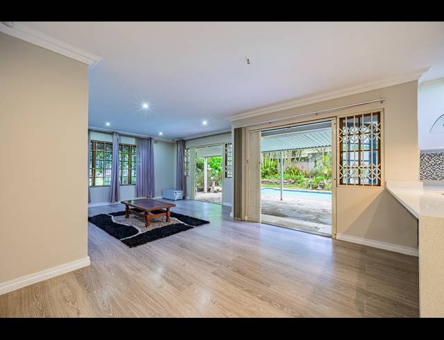 3 BEDROOM FREEHOLD FOR SALE IN WESTVILLE